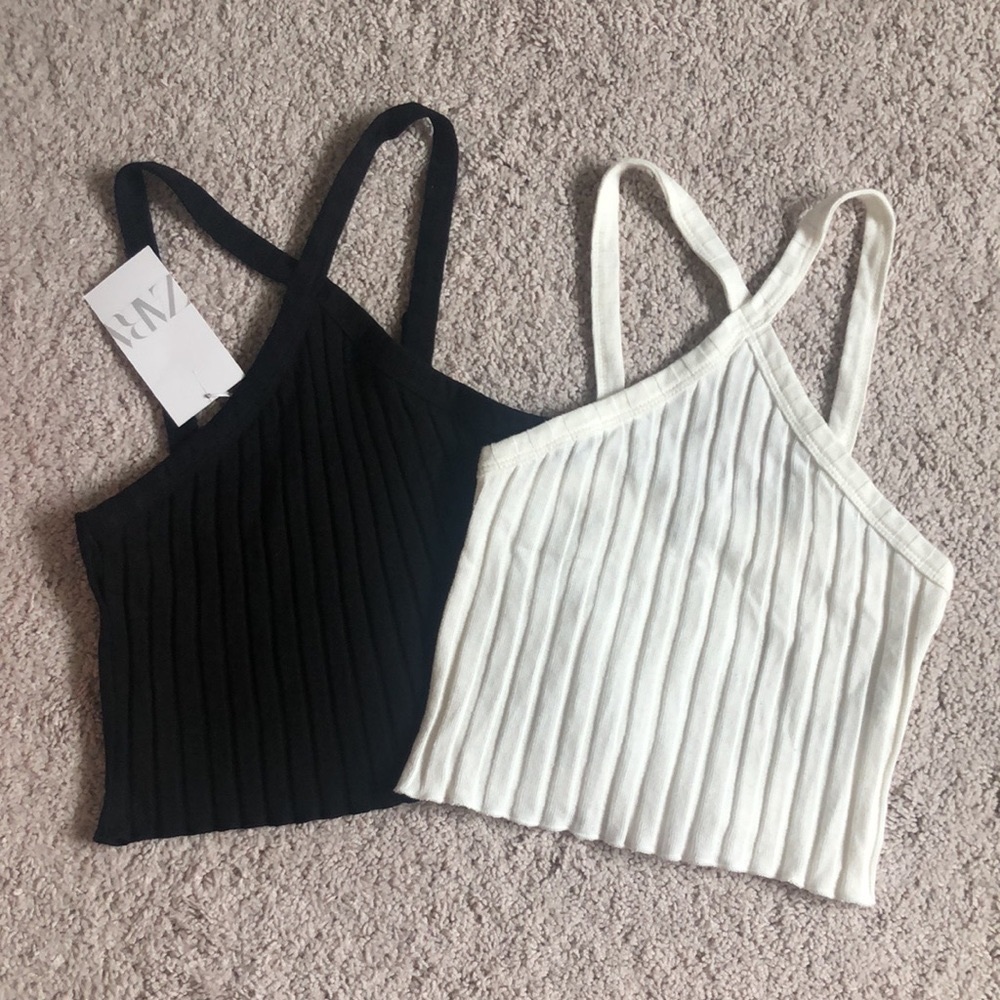 Zara - Ribbed Halter Top (black & white)